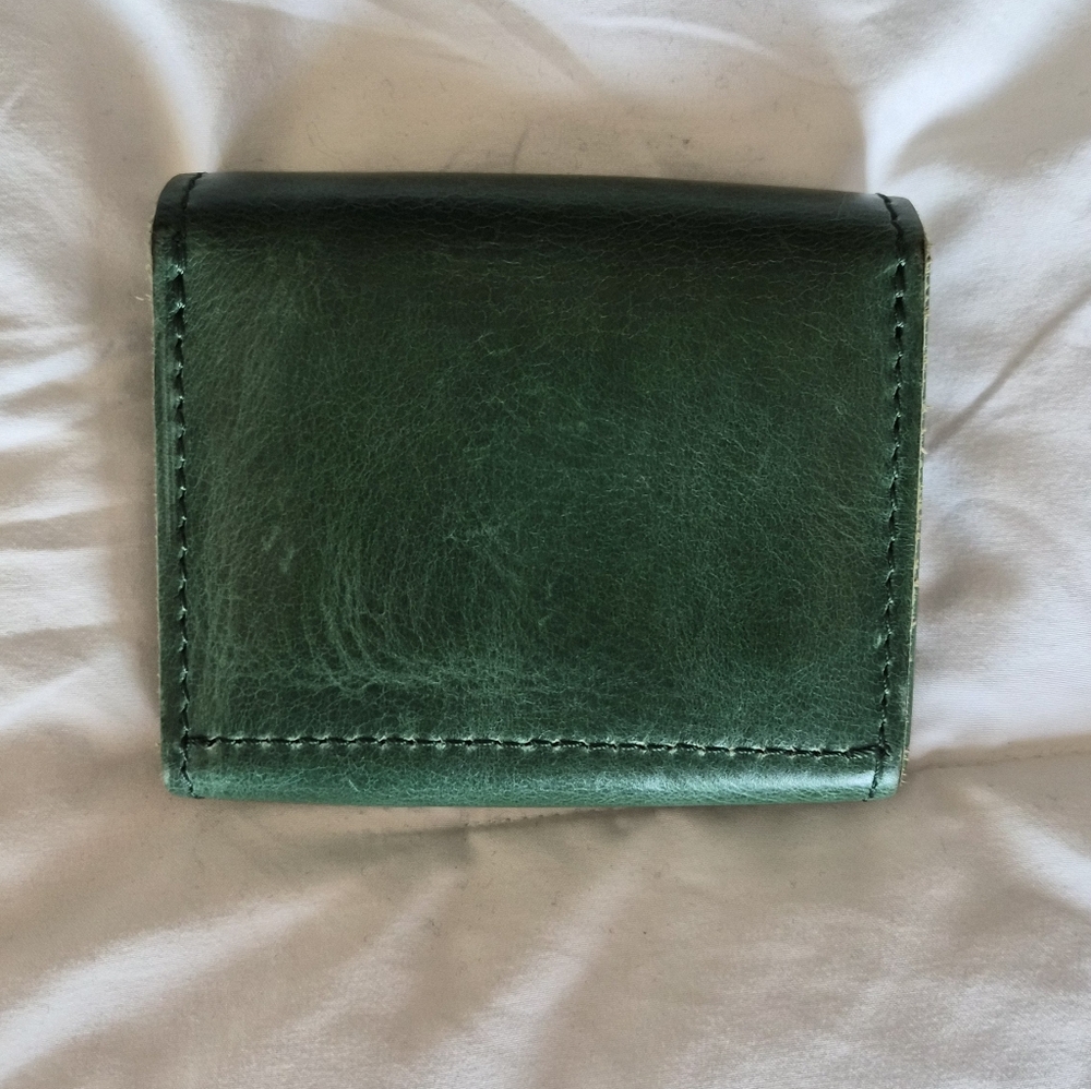 Portland Leather small Bozeman wallet - Picture 2 of 6
